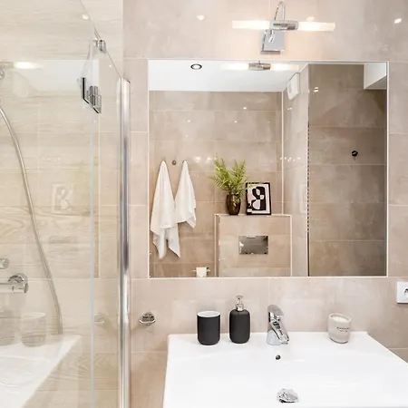 Ice Art By Cozyplace