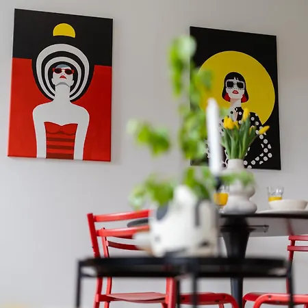 Ice Art By Cozyplace Apartment *