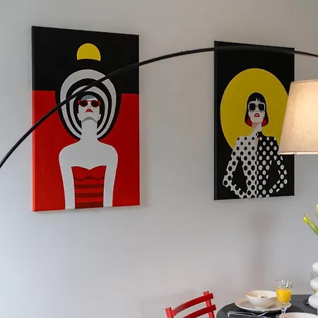 Ice Art By Cozyplace Apartment