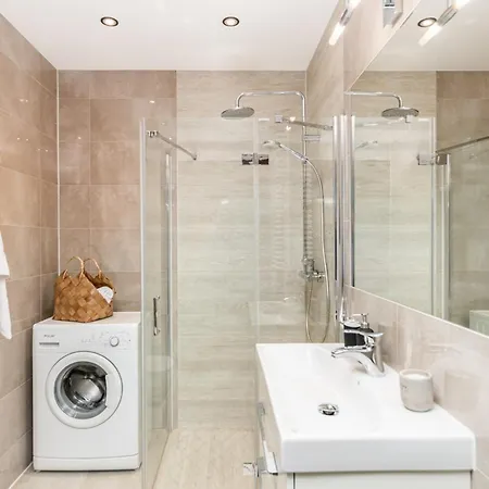 Apartment Ice Art By Cozyplace